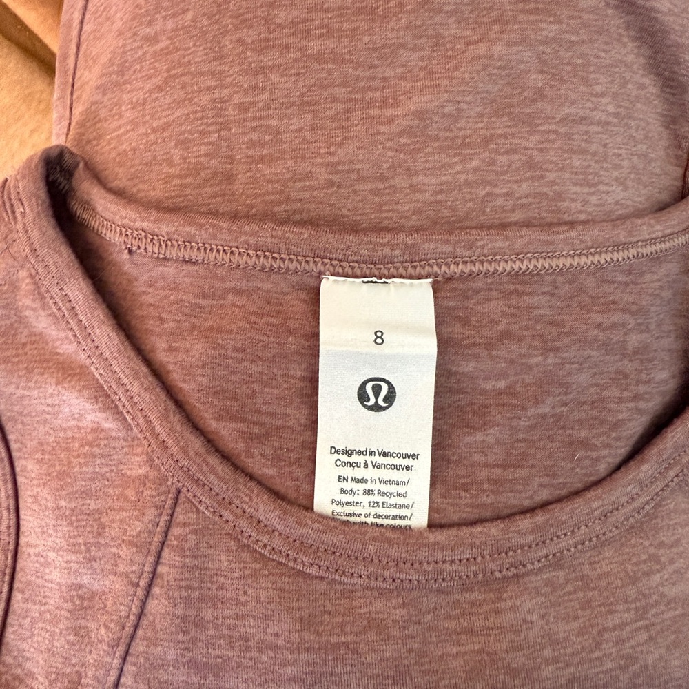 NWT ❤️ Lululemon Soft Sueded Crewneck Cropped Tank - Rose - Picture 3 of 3